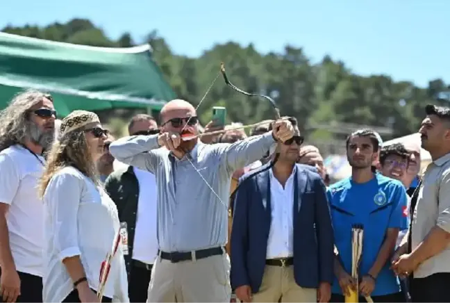 BİLAL ERDOĞAN, TÜRK DÜNYASI ATA SPORLARI ŞENLİĞİ'NE KATILDI