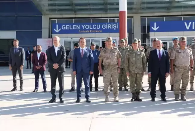 Pençe-Yıldırım Harekatı'nda şehit olan asker için tören düzenlendi