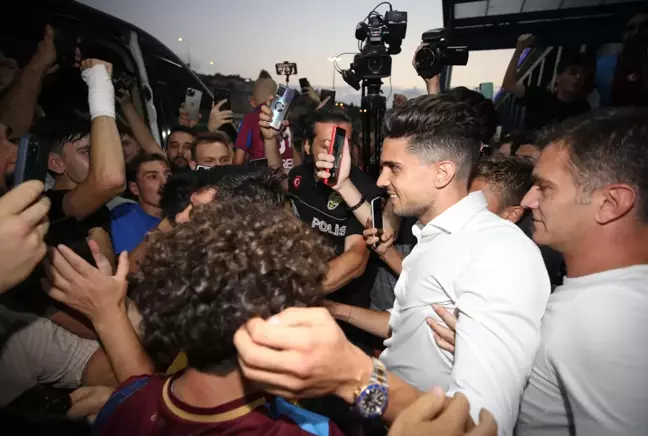 Son Dakika | Trabzonspor'un transfer görüşmesi yaptığı Bartra ve Lahtimi, Trabzon'a geldi