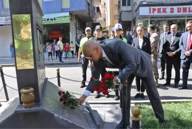 EMNİYET MÜDÜRÜ KAYA, GAFFAR OKKAN'IN MEZARINI VE ŞEHİT EDİLDİĞİ YERİ ZİYARET EDEREK, GÖREVE BAŞLADI