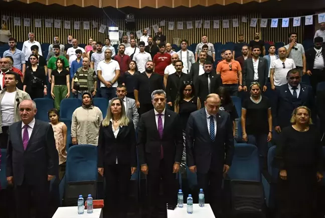 Öztürk Yılmaz, Yenilik Partisi Genel Başkanlığına yeniden seçildi