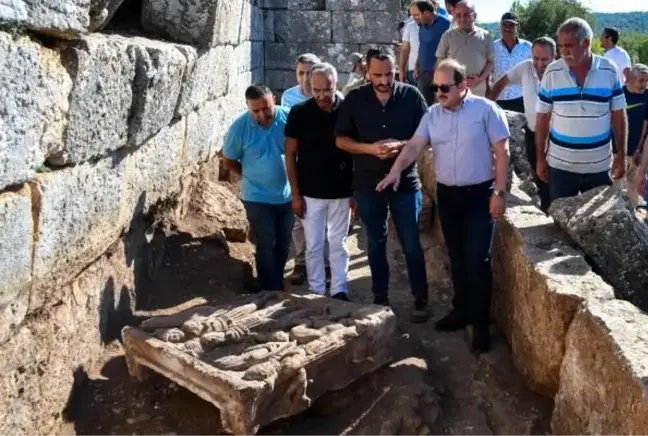 Olba Antik Kenti'nde M.S. 2. yüzyıla ait kadın heykeli bulundu