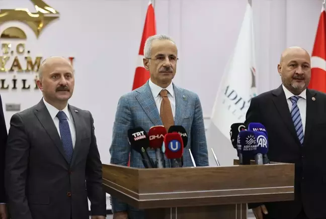 Bakan Uraloğlu, Adıyaman'da AK Parti İl Başkanlığı ziyaretinde konuştu Açıklaması