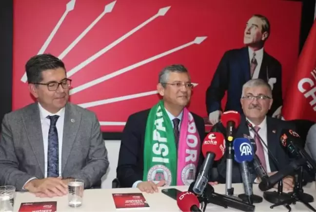 CHP'Lİ ÖZGÜR ÖZEL BU PARTİ VE ÖRGÜT, 6 KASIM GÜNÜ AYAĞA KALKACAK