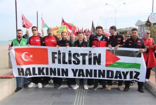 Samsun'da İHH tarafından 'Büyük Filistin Yürüyüşü' düzenlendi