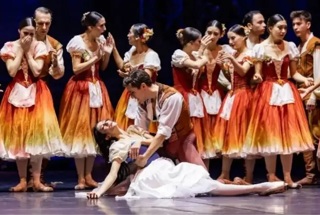 İDOB'un Giselle Balesi Süreyya Opera Sahnesi'nde