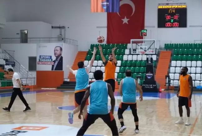 Çağdaş Bodrum Spor, Bahçeşehir Koleji maçına odaklandı