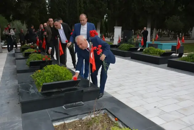 Soma Maden Faciasında Hayatını Kaybeden Maden İşçileri, Dünya Madenciler Günü'nde Anıldı