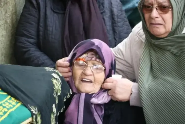 Zonguldak'ta Heyelan Sonucu Ölen Anne ve Oğul Toprağa Verildi