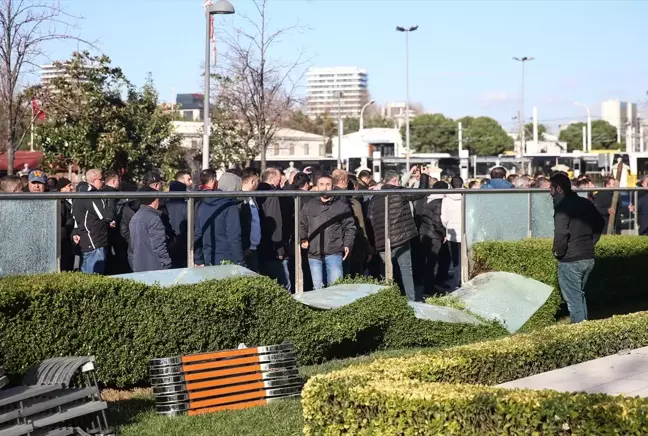 İBB UKOME toplantısında taksiye dönüştürülen araçlar nedeniyle arbede çıktı