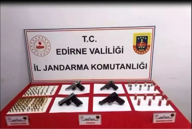 Edirne'de Kaçakçılık Operasyonu: 8 Gözaltı ve Çok Sayıda Ele Geçirilen Malzeme