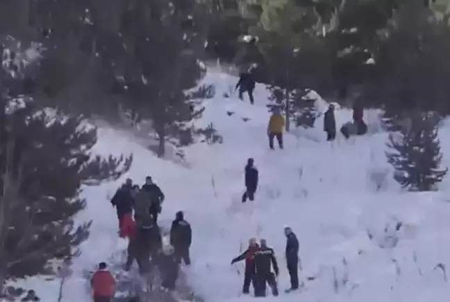 Erzurum Palandöken'de Judo Milli Takımı'nın tırmanışı sırasında çığ düştü: 1 ölü, 3 yaralı