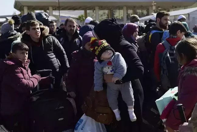 Suriyelilerin ülkelerine dönüşlerini kolaylaştıracak yeni adımlar devrede