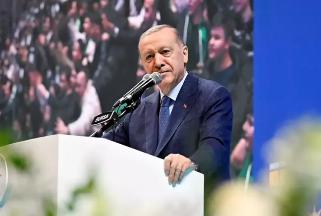 Erdoğan'dan asgari ücret mesajı: Çatlasanız da patlasanız da adımlarımızı hesaplayarak atacağız