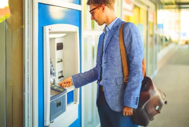 ATM'ye gidenler elleri boş döndü