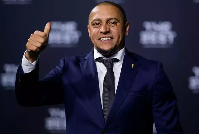 Roberto Carlos evsiz kaldı