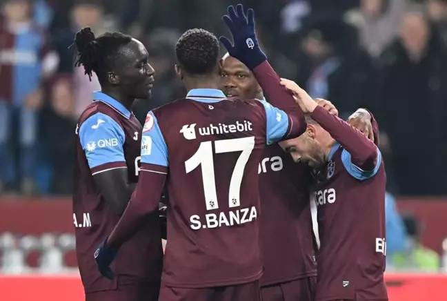 Trabzonspor, Ziraat Türkiye Kupası'nda Alanyaspor'u 3-0 mağlup etti