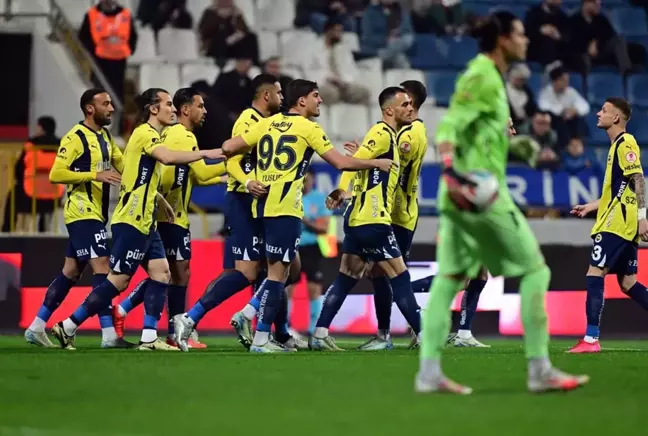 Fenerbahçe, Ziraat Türkiye Kupası'nda Kasımpaşa'yı 3-0 yendi