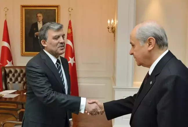 Bahçeli'nin PKK'yı Feshet Çağrısına Abdullah Gül'den Destek