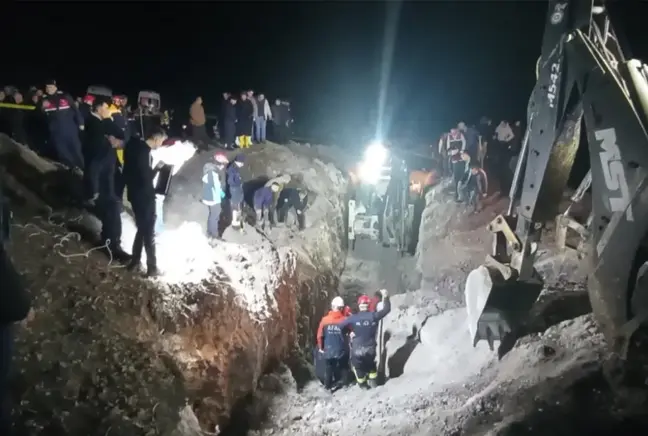 Amasya'da sondaj çalışması sırasında göçük! Toprak altında kalan 2 işçi hayatını kaybetti