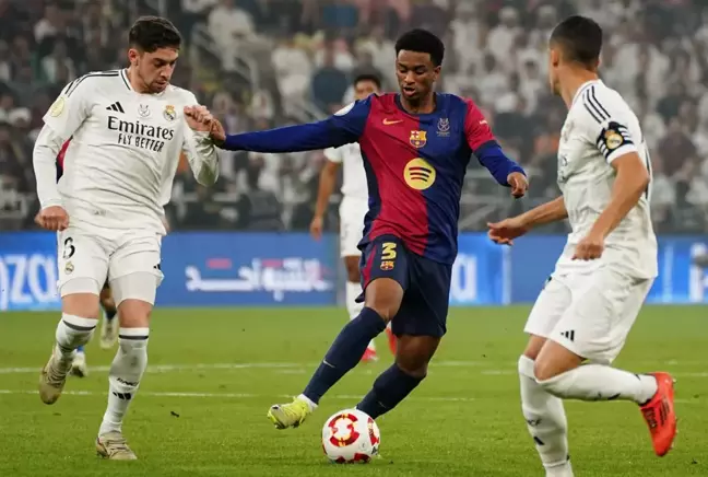 Real Madrid'e gol yağdırdılar! İspanya Süper Kupası Barcelona'nın