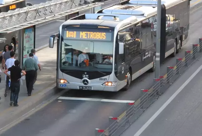 İstanbul'da ulaşıma yüzde 35 zam! Tam bilet ücreti 20 liradan 27 liraya yükseldi