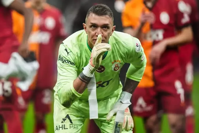 Muslera, adeta Galatasaray'a veda etti