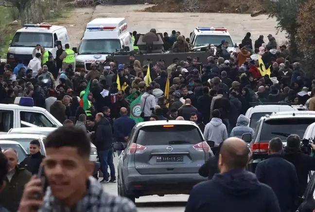 İsrail evlerine dönmek isteyen Lübnanlılara ateş açtı: 11 kişi öldü, 83 kişi yaralandı