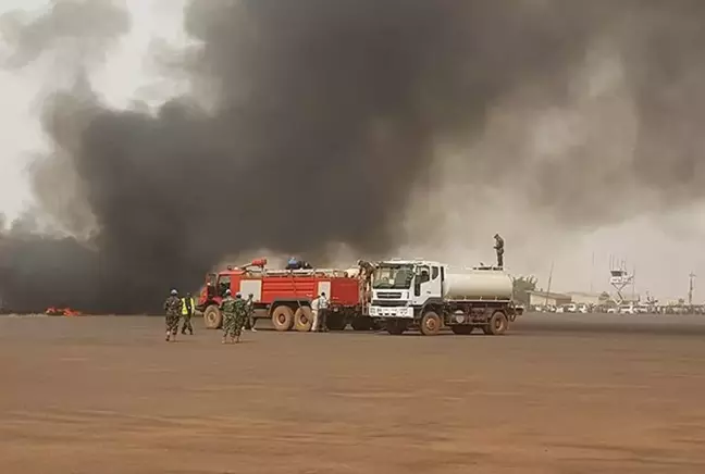 Güney Sudan'da yolcu uçağı düştü! 18 kişi öldü