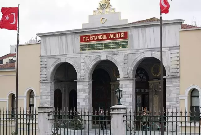 İstanbul'daki tüm kamu ve özel sektöre ait binaların yangın mevzuatına uygunluğu denetlenecek