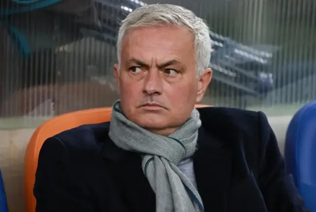 Bütün ülke Jose Mourinho'yu konuşuyor