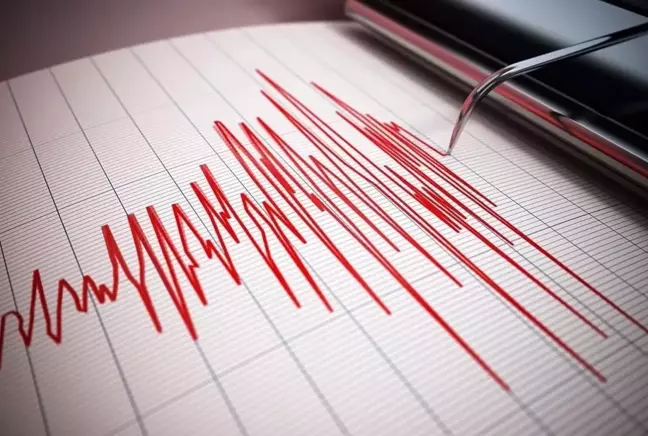 Deprem fırtınası yaşanan Ege Denizi'nde şiddetli bir sarsıntı daha