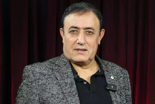 Mahmut Tuncer'in acı günü: Annesinin vefat ettiğini duyurdu