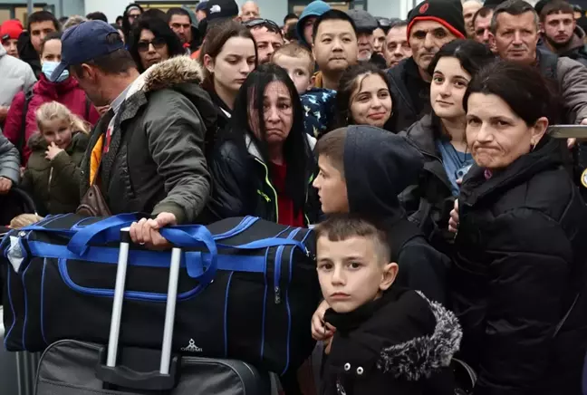 Santorini'de depremler nedeniyle olağanüstü hal ilan edildi