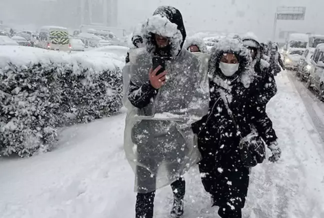 Meteoroloji illeri tek tek sayıp uyardı: Kar ve yağmur alarmı