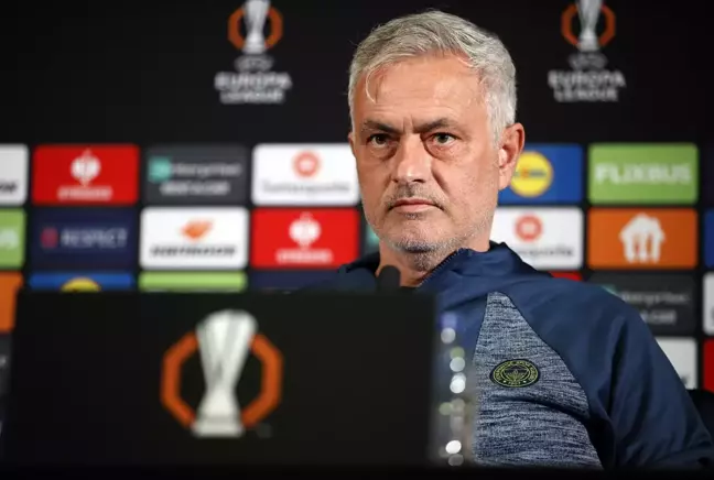 Kostic ve Mourinho'dan Anderlecht maçı öncesi bomba açıklamalar