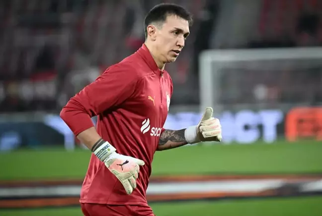 Muslera'dan kafaları karıştıran paylaşım