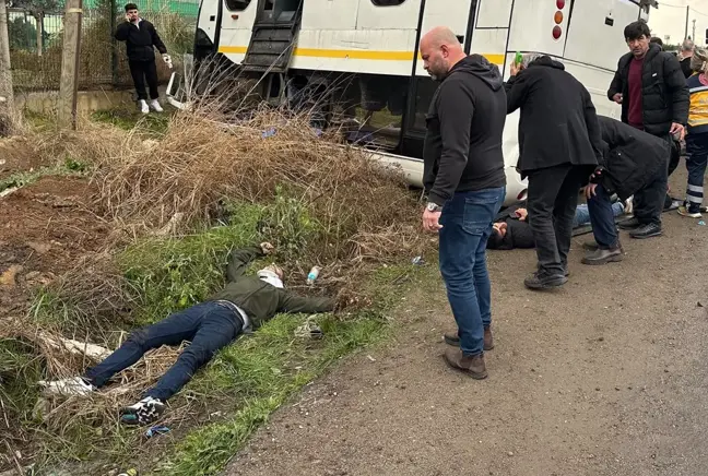 Tekirdağ'da işçi servisi takla attı: 25 yaralı