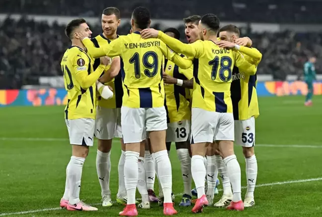 Fenerbahçe, UEFA Avrupa Ligi'nde son 16'ya kaldı