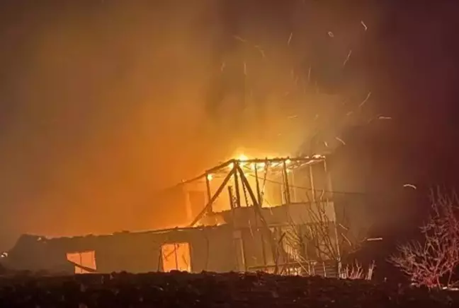 Adıyaman'da çıkan yangın, evi kullanılamaz hale getirdi