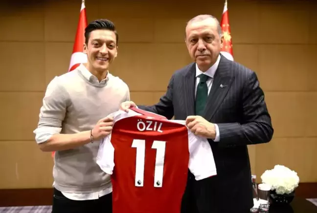 AK Parti MKYK'sında Mesut Özil sürprizi