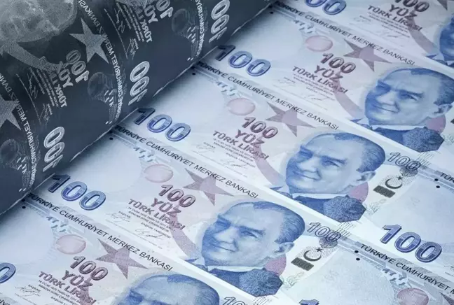 Yeni 100 ve 10 TL banknotlar bugün tek bir değişiklikle tedavüle çıkıyor