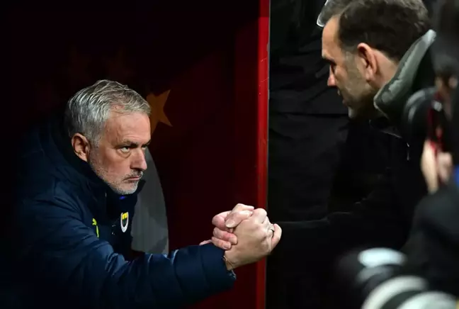 Jose Mourinho'ya 4, Okan Buruk'a 1 maç men cezası