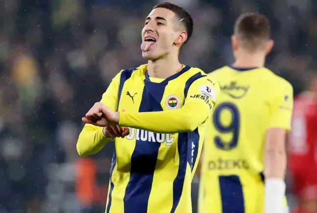 Fenerbahçe, Antalyaspor'u 3-0 mağlup etti