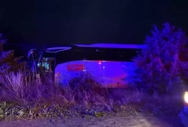 Çanakkale'de otobüs şarampole uçtu! Çok sayıda yaralı var