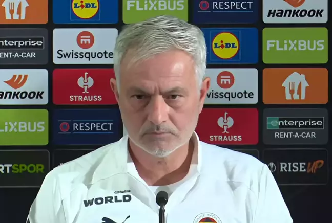 Mourinho'dan Okan Buruk sorusuna beklenmedik cevap