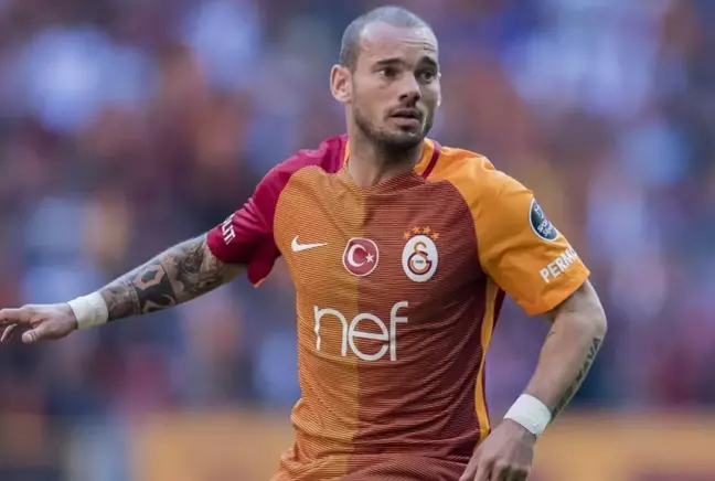 Sneijder'in 10 numarasını söküp atan yıldız futbolcu Fenerbahçe'ye geliyor