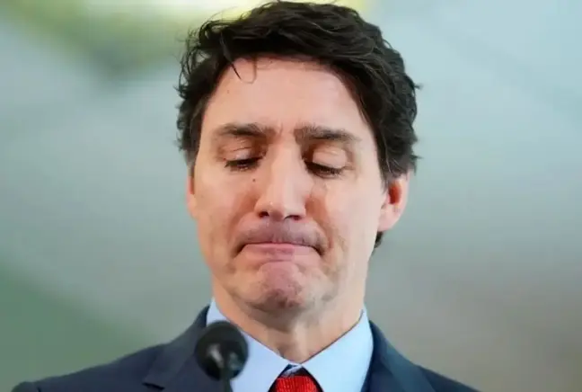Trump, Kanada Başbakanı Trudeau'yu hüngür hüngür ağlattı
