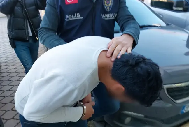 Yolda yürüyen genç kadını taciz edip elmacık kemiğini kırdı