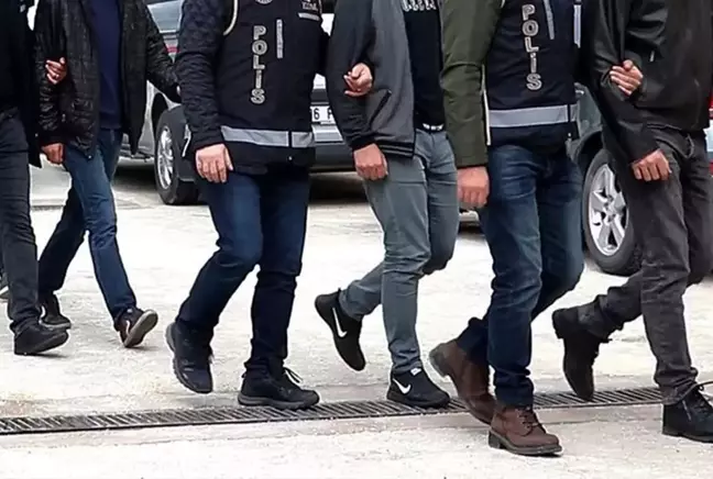 Sapanca'da sahte bungalov ilanıyla dolandırıcılık yapan 22 kişi tutuklandı
